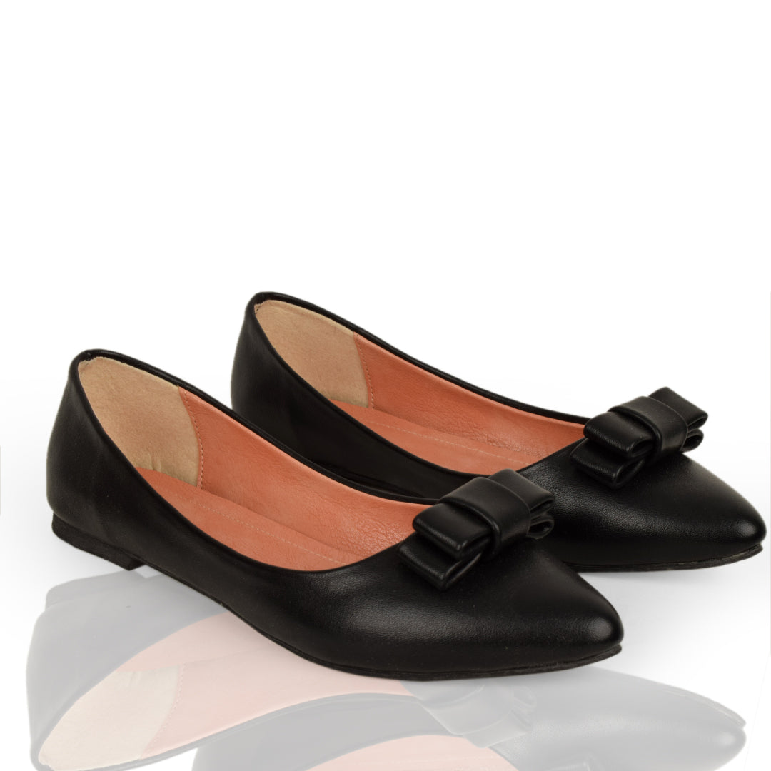 فلات مدبب بفيونكة