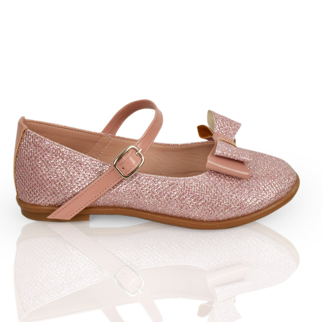 باليرينا لامعة