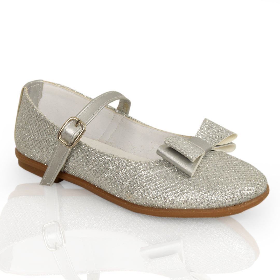 باليرينا لامعة